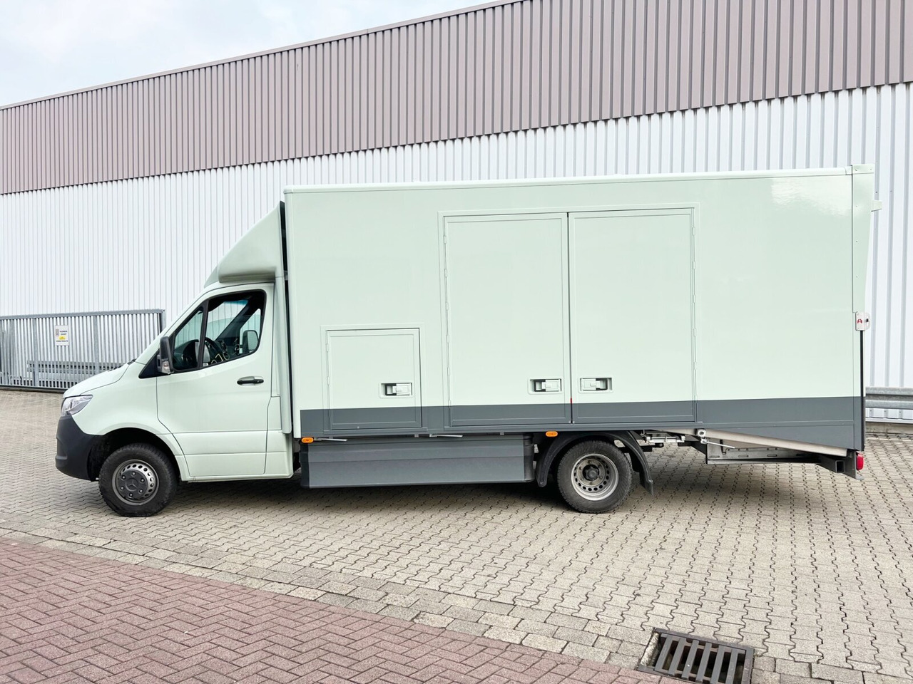 Furgón Mercedes-Benz Sprinter 516 FG 4x2 Sprinter 516 FG 4x2, MBUX, Autotransporter Comear: foto 15
