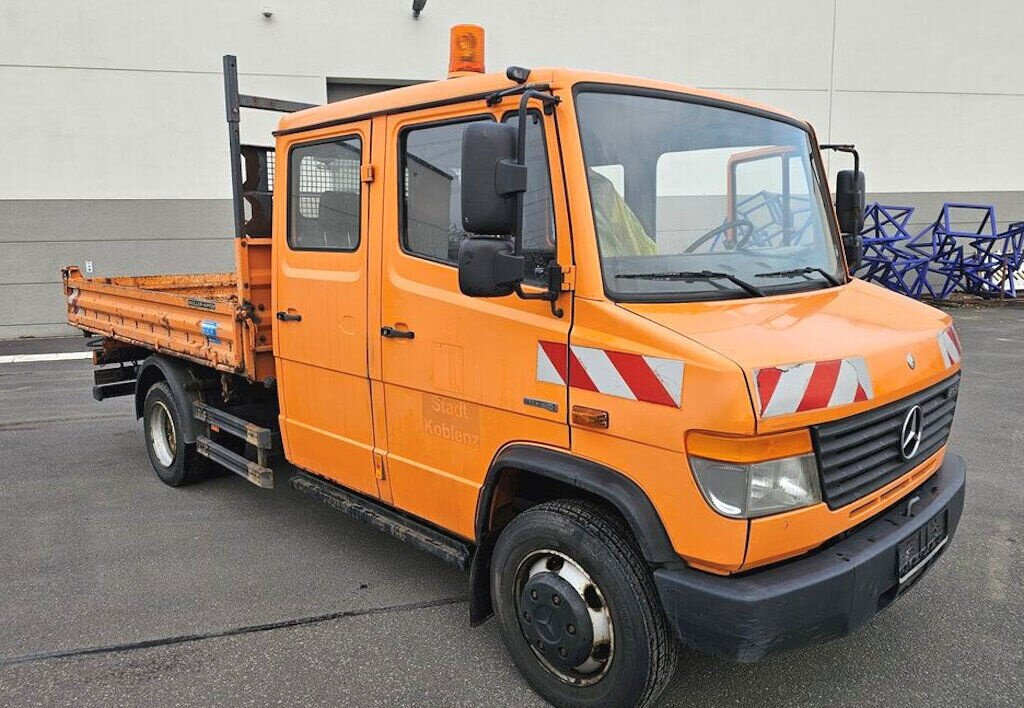 Mercedes-Benz Vario 813 D 4x2 Doka Vario 813 D 4x2 Doka, Meiller Kipper - Camión volquete: foto 1 Mercedes-Benz Vario 813 D 4x2 Doka Vario 813 D 4x2 Doka, Meiller Kipper - Camión volquete: foto 1