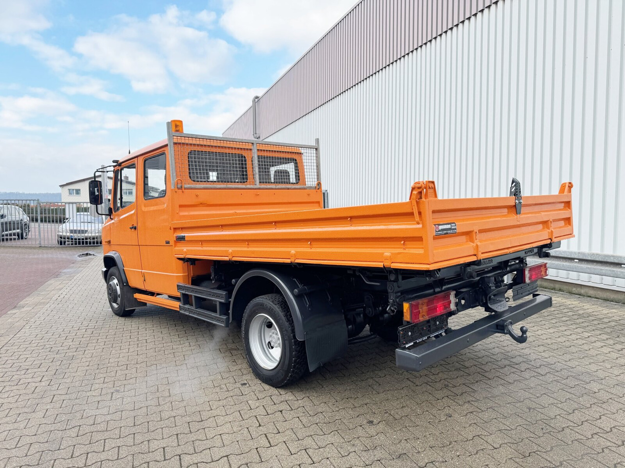 Furgoneta basculante, Furgoneta combi Mercedes-Benz Vario 816 D 4x2 Doka Vario 816 D 4x2 Doka, 2x AHK, Meiller Kipper, Ex-Stadtverwaltung: foto 10