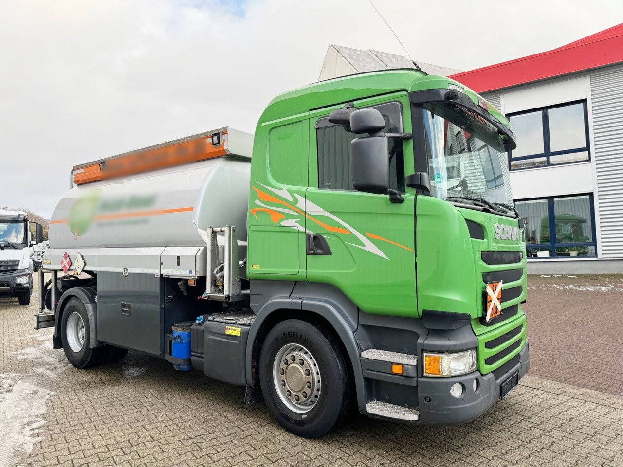 Camión cisterna R450 4x2 R450 4x2, Retarder, ADR, Rohr Tank, ca. 14400l: foto 9 Camión cisterna R450 4x2 R450 4x2, Retarder, ADR, Rohr Tank, ca. 14400l: foto 9