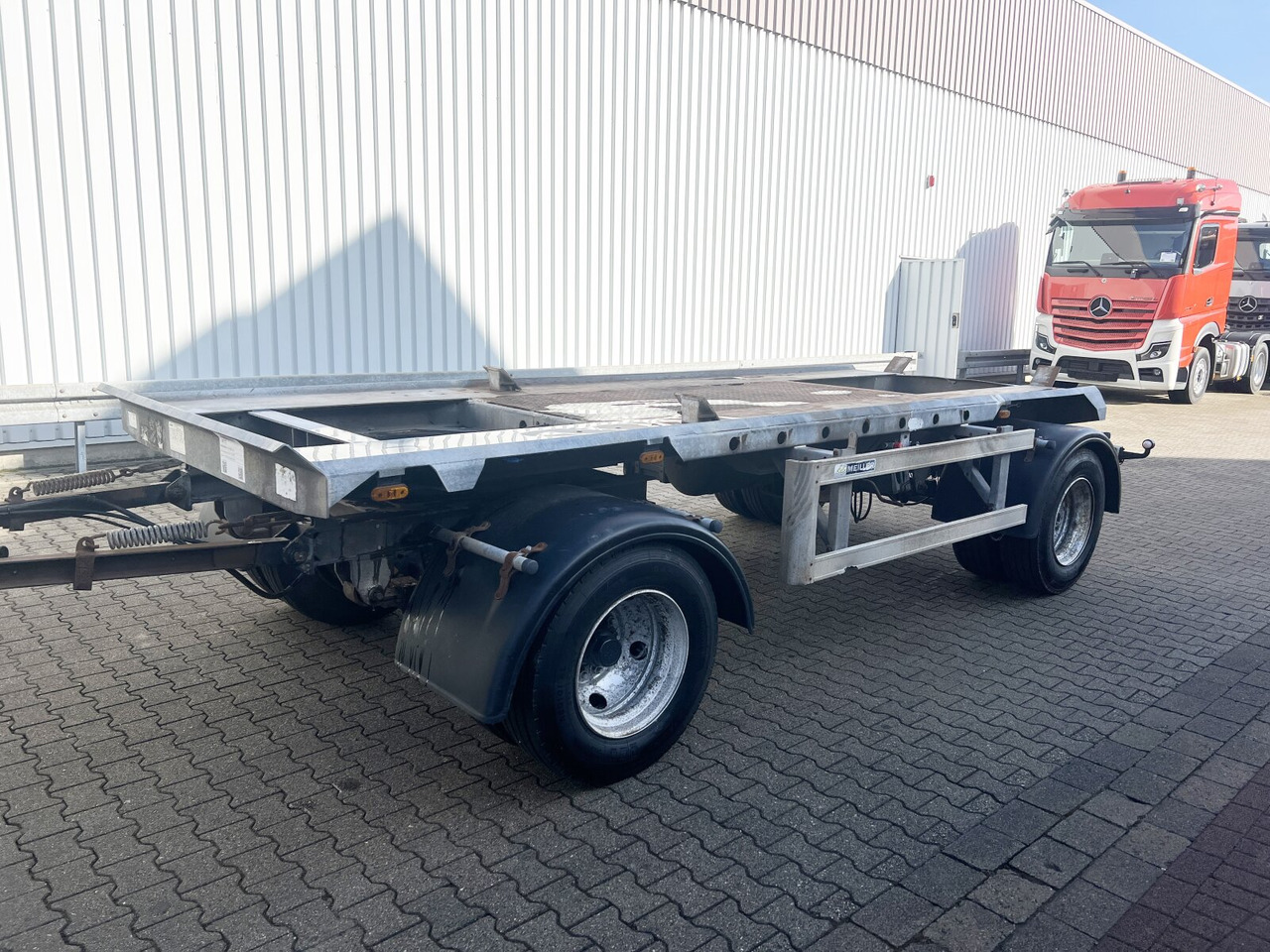 HKM A 18 ZB 3,4 A 18 ZB 3,4 Absetzanhänger, Verzinkt - Remolque: foto 1 HKM A 18 ZB 3,4 A 18 ZB 3,4 Absetzanhänger, Verzinkt - Remolque: foto 1