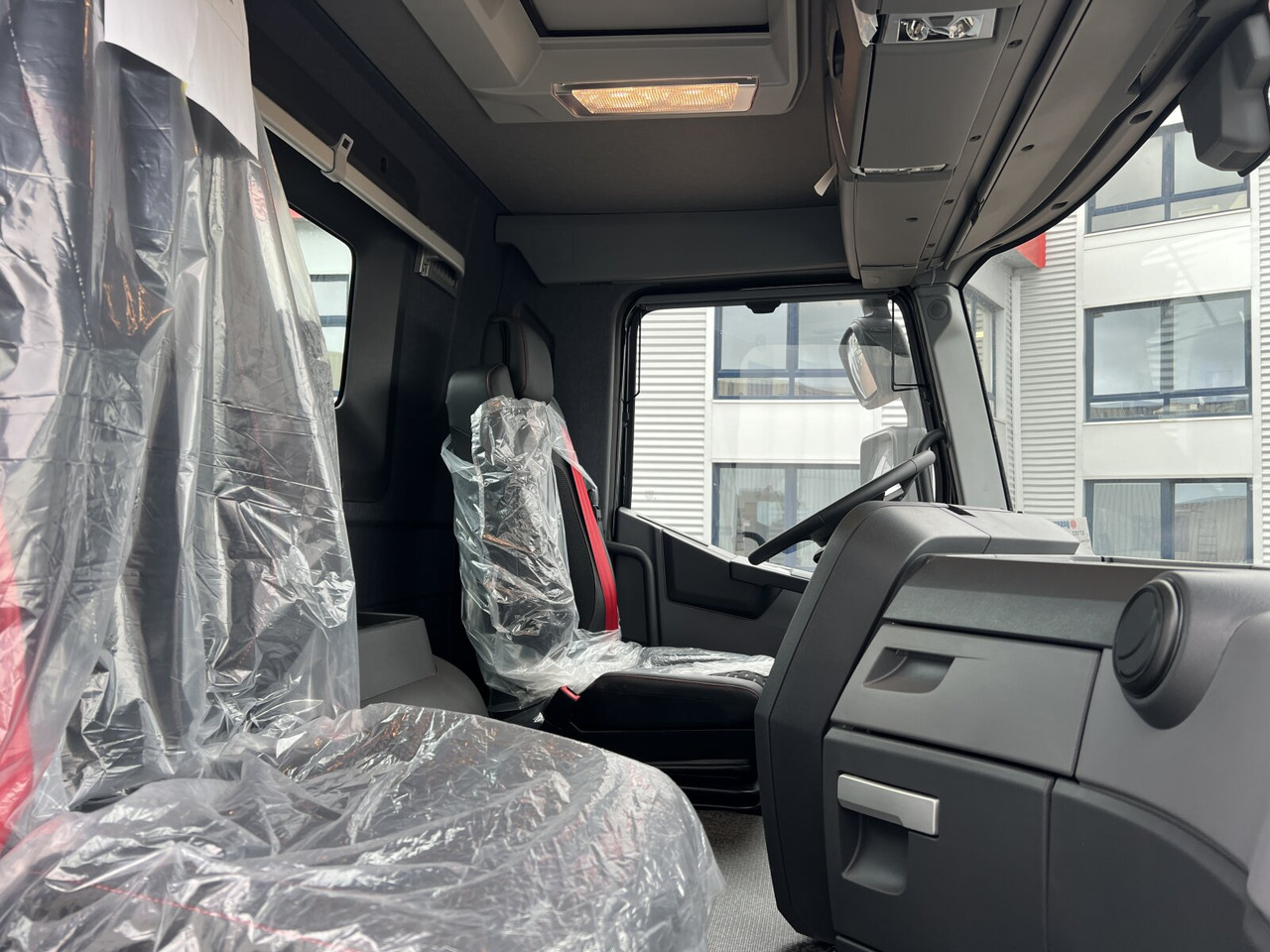 Leasing de Renault C 480 8x4 C 480 8x4, Kran 15-35m/t Renault C 480 8x4 C 480 8x4, Kran 15-35m/t: foto 7