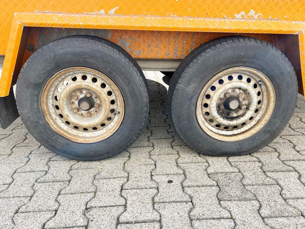 Remolque porta maquinaria para transporte de equipos pesados STB 300/30B STB 300/30B: foto 11