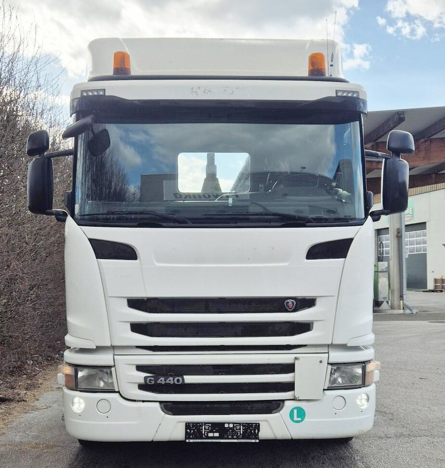Scania G 440 LB 6x2-4 HNA G 440 LB 6x2-4 HNA, EEV, Lenk-/Liftachse, Schub-Knick - Camión multibasculante: foto 2 Scania G 440 LB 6x2-4 HNA G 440 LB 6x2-4 HNA, EEV, Lenk-/Liftachse, Schub-Knick - Camión multibasculante: foto 2