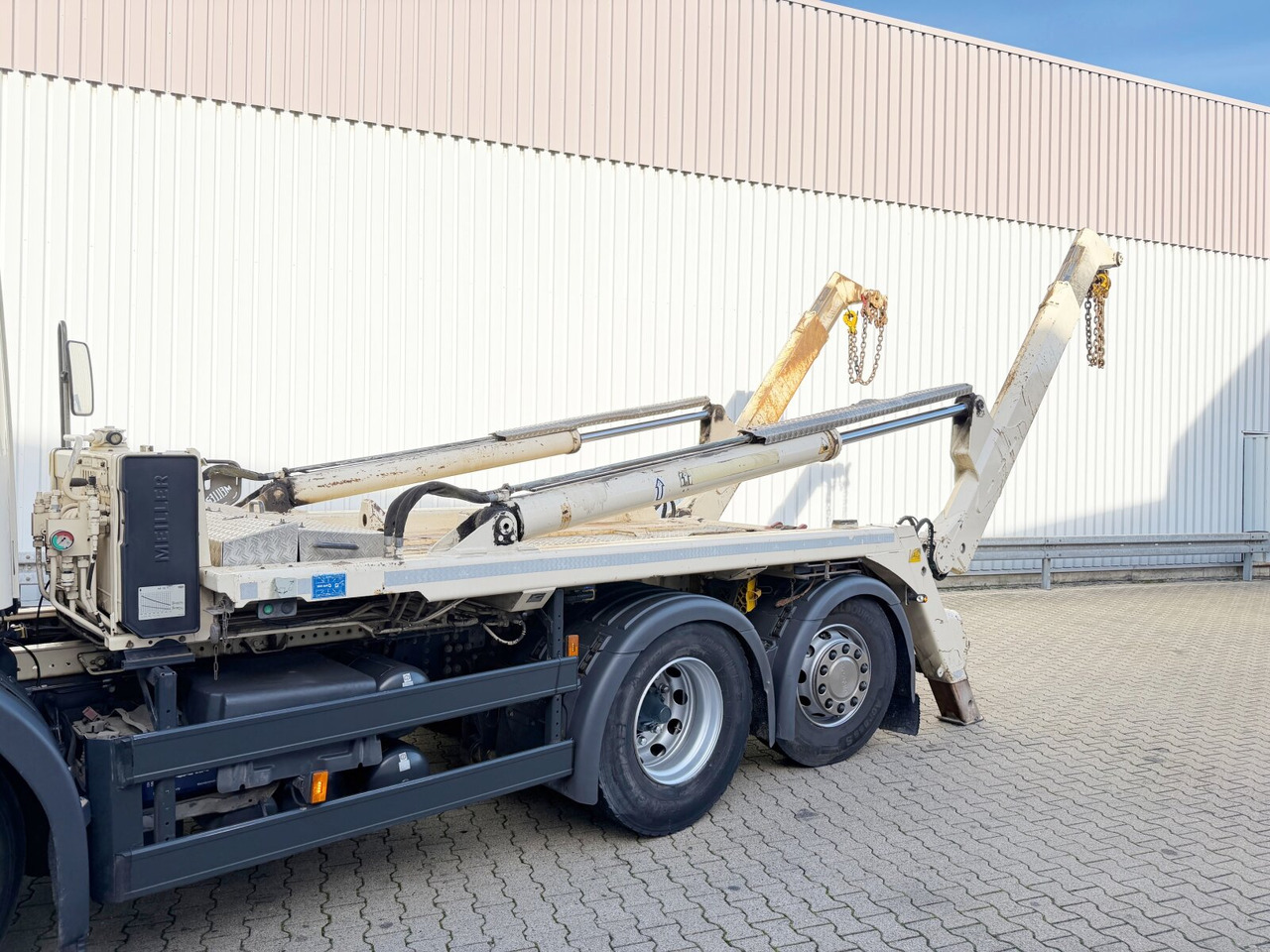 Camión portacontenedor de cadenas Scania P 320/400 6x2-4 P 320/400 6x2-4, Lenk-/Liftachse, Tele-Absetzanlage, Funk: foto 15