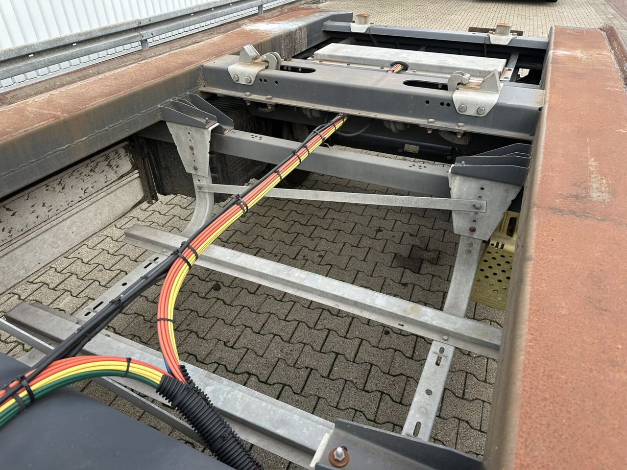 Schmitz Cargobull ACF 18 ACF 18 Abrollanhänger - Remolque multilift/ Portacontenedores de cadenas: foto 5 Schmitz Cargobull ACF 18 ACF 18 Abrollanhänger - Remolque multilift/ Portacontenedores de cadenas: foto 5