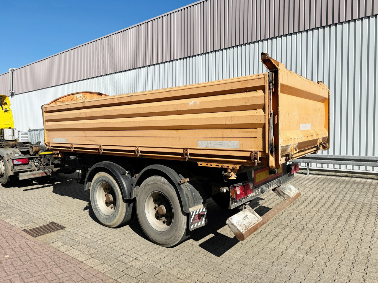 Schwarzmüller TKA 18 TKA 18, Alu-Bordwände, ca. 11m³ - Remolque volquete: foto 5 Schwarzmüller TKA 18 TKA 18, Alu-Bordwände, ca. 11m³ - Remolque volquete: foto 5
