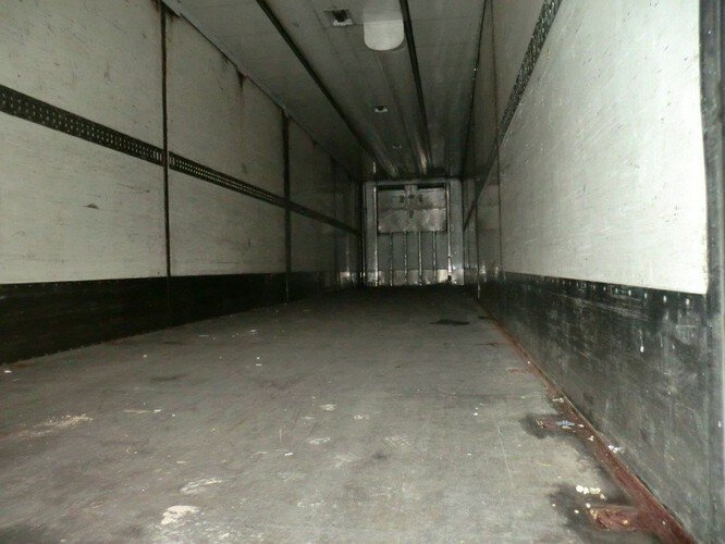 - TC34CGN FRUEHAUF, FRANCE TC34CGN mit Aggregat Thermoking TK-1 30 - Semirremolque frigorífico: foto 2 - TC34CGN FRUEHAUF, FRANCE TC34CGN mit Aggregat Thermoking TK-1 30 - Semirremolque frigorífico: foto 2