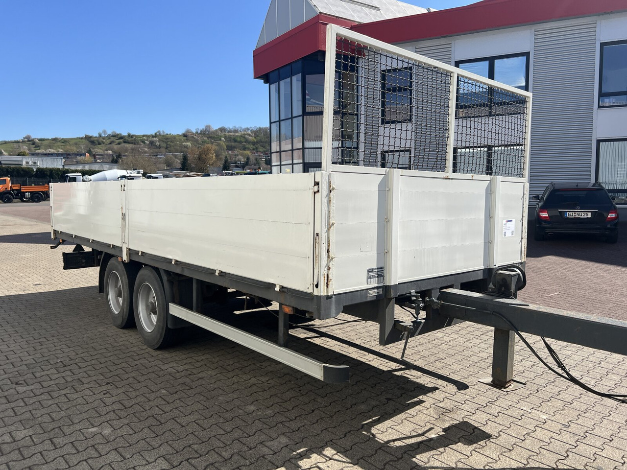 TP9500 TP9500 - Remolque plataforma/ Caja abierta: foto 4 TP9500 TP9500 - Remolque plataforma/ Caja abierta: foto 4