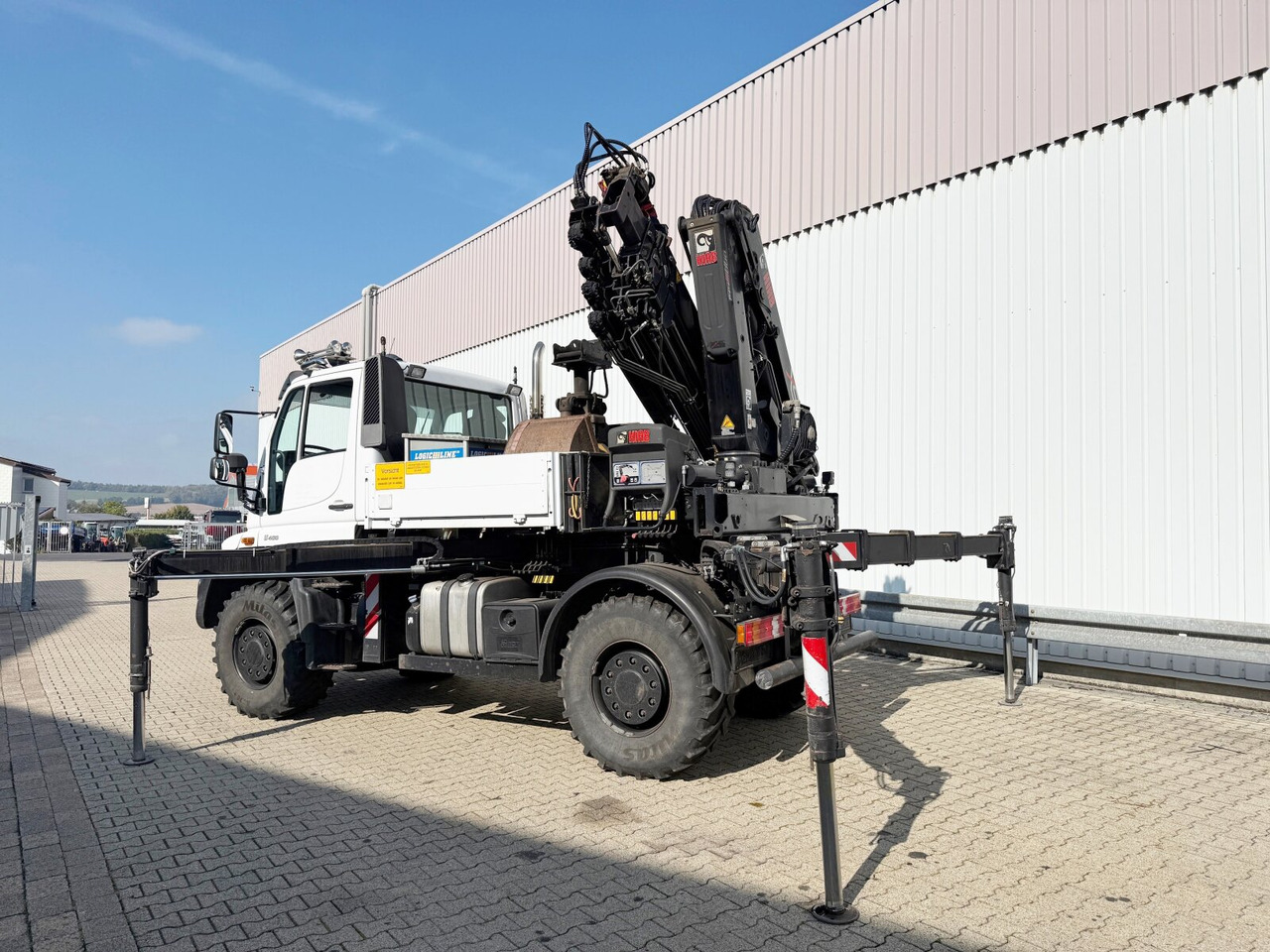 Unimog U400 4x4 U400 4x4, Frontzapfwelle, Heckkran Hiab XS 144-E4 HiDuo, Seilwinde, Funk - Autogrúa: foto 3 Unimog U400 4x4 U400 4x4, Frontzapfwelle, Heckkran Hiab XS 144-E4 HiDuo, Seilwinde, Funk - Autogrúa: foto 3