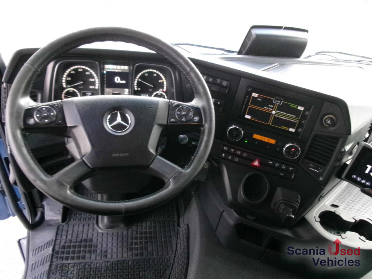 Cabeza tractora MERCEDES-BENZ Arocs 1846LS HAD mit Kipphydraulik: foto 15 Cabeza tractora MERCEDES-BENZ Arocs 1846LS HAD mit Kipphydraulik: foto 15