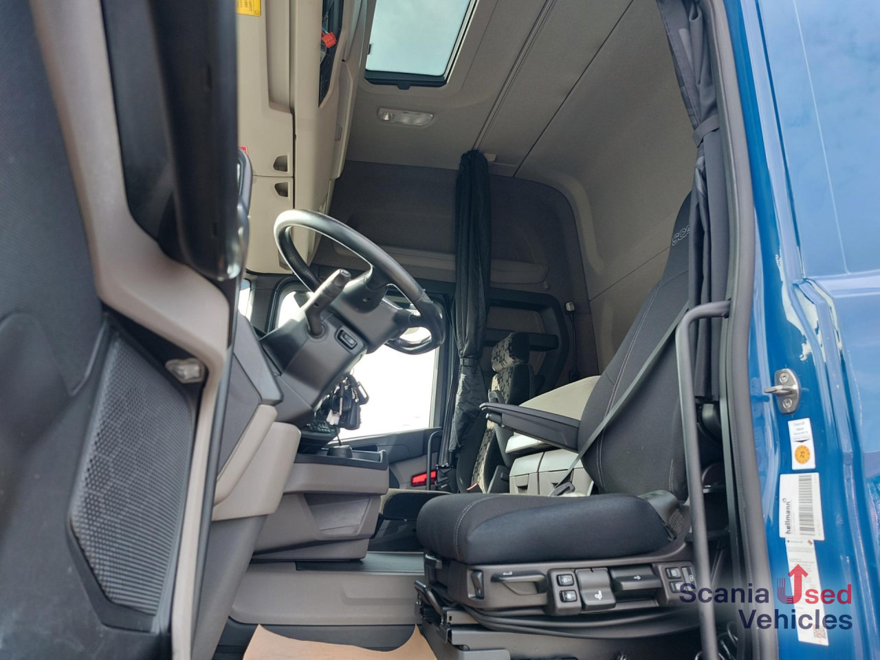 SCANIA R 410 B6x2*4NB - !!! LNG !!! - Camión chasis: foto 2 SCANIA R 410 B6x2*4NB - !!! LNG !!! - Camión chasis: foto 2