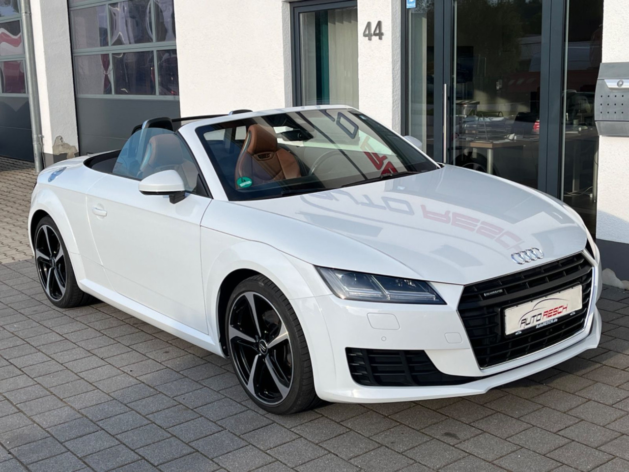 Audi TT Roadster 2.0 TFSI quattro - Coche: foto 4 Audi TT Roadster 2.0 TFSI quattro - Coche: foto 4