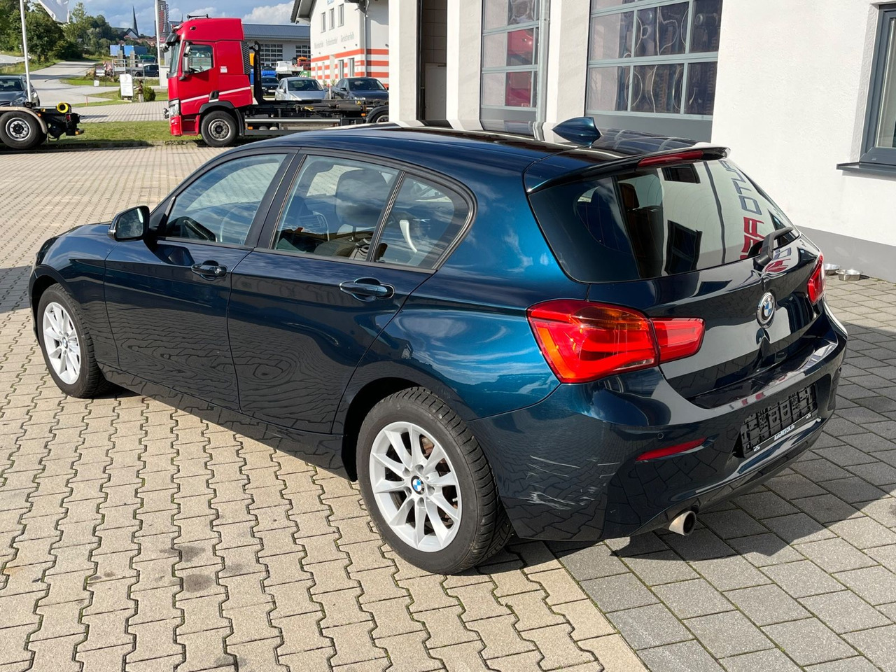 BMW 118 Baureihe 1 Lim. 5-trg. 118 d - Sedan: foto 2 BMW 118 Baureihe 1 Lim. 5-trg. 118 d - Sedan: foto 2