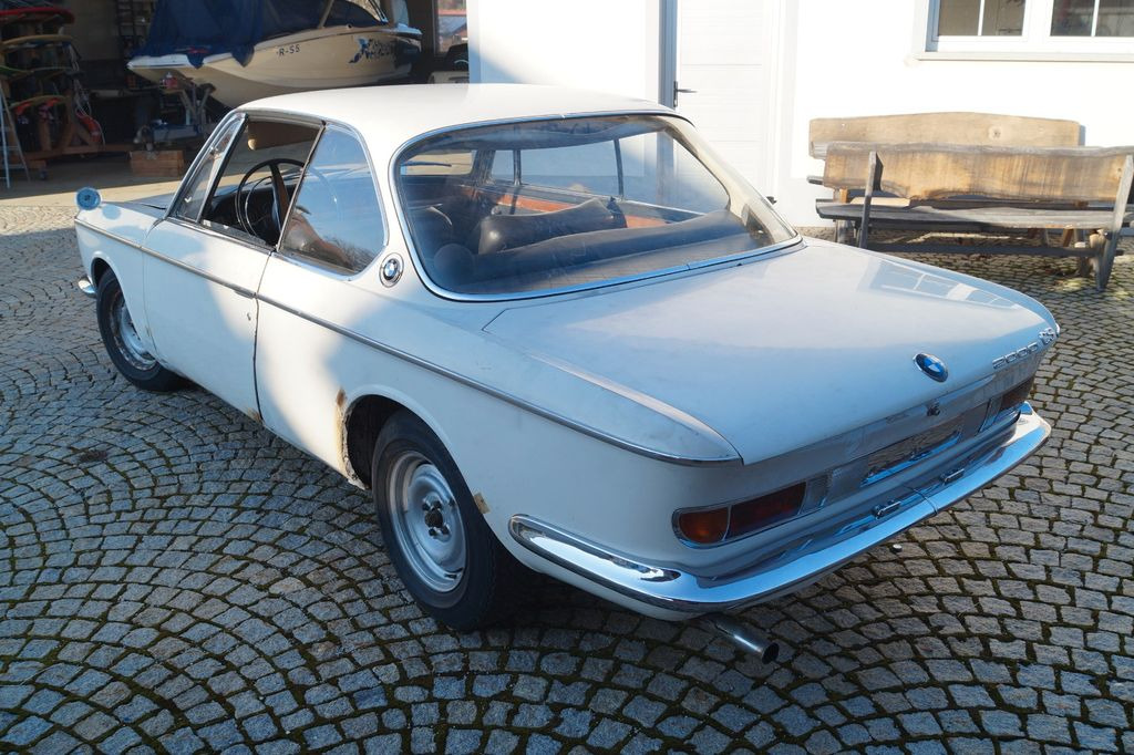 BMW 2000 CS - Coche: foto 4 BMW 2000 CS - Coche: foto 4