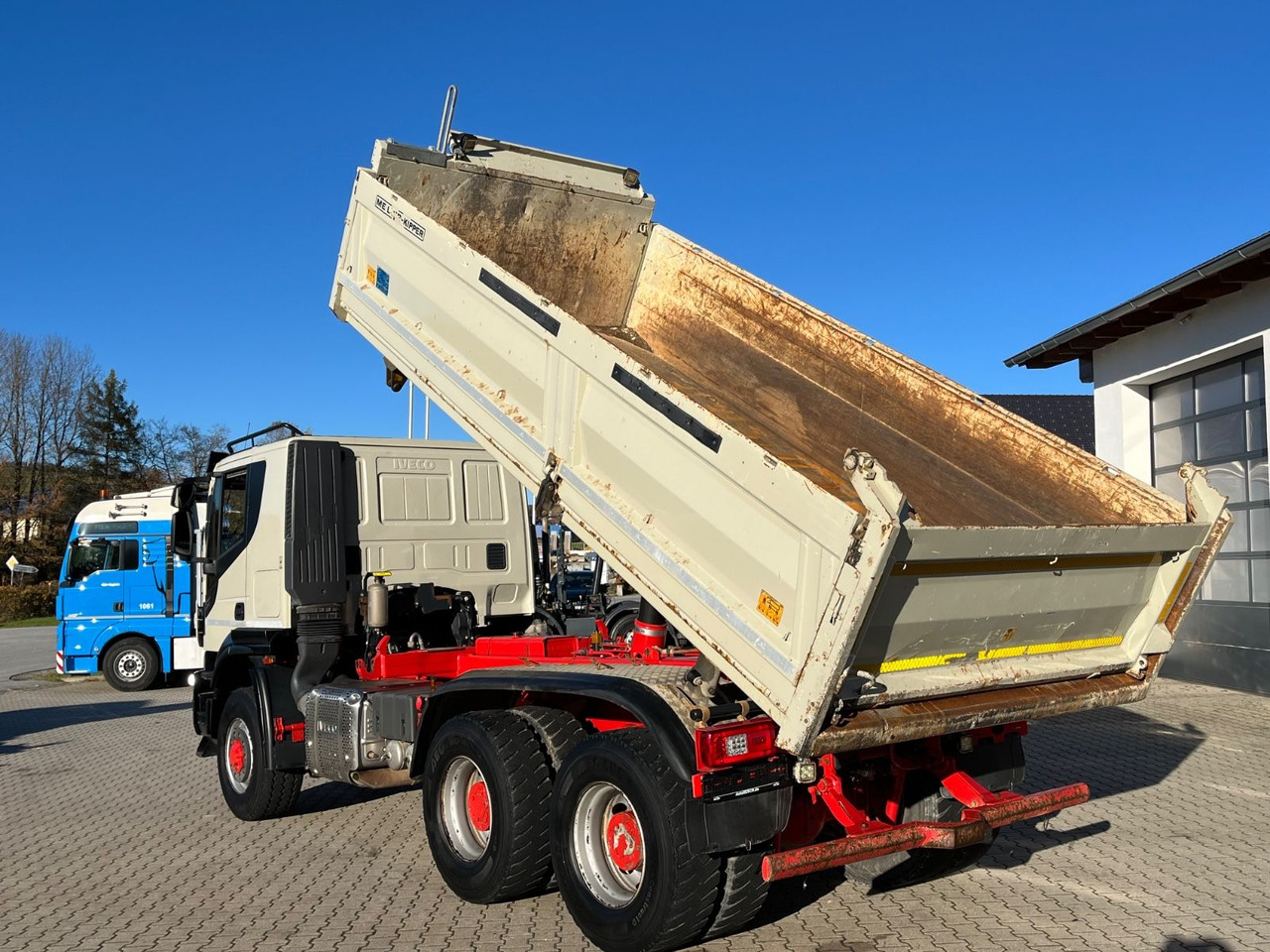 Iveco Starlis X-Way 480 6x6 Hydro Meiller  Bordmatik - Camión volquete: foto 3 Iveco Starlis X-Way 480 6x6 Hydro Meiller  Bordmatik - Camión volquete: foto 3