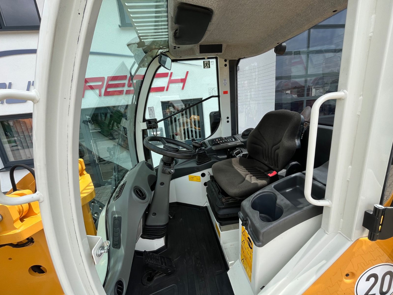 Cargadora de ruedas Liebherr 506 Compact Schaufel Gabel: foto 16