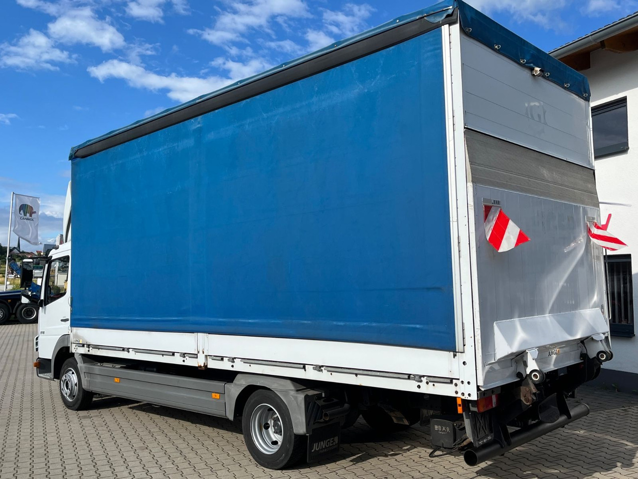 Mercedes-Benz Atego 818 Klima Sperre 74100KM 2,70 Ladehöhe - Furgoneta con lona: foto 5 Mercedes-Benz Atego 818 Klima Sperre 74100KM 2,70 Ladehöhe - Furgoneta con lona: foto 5