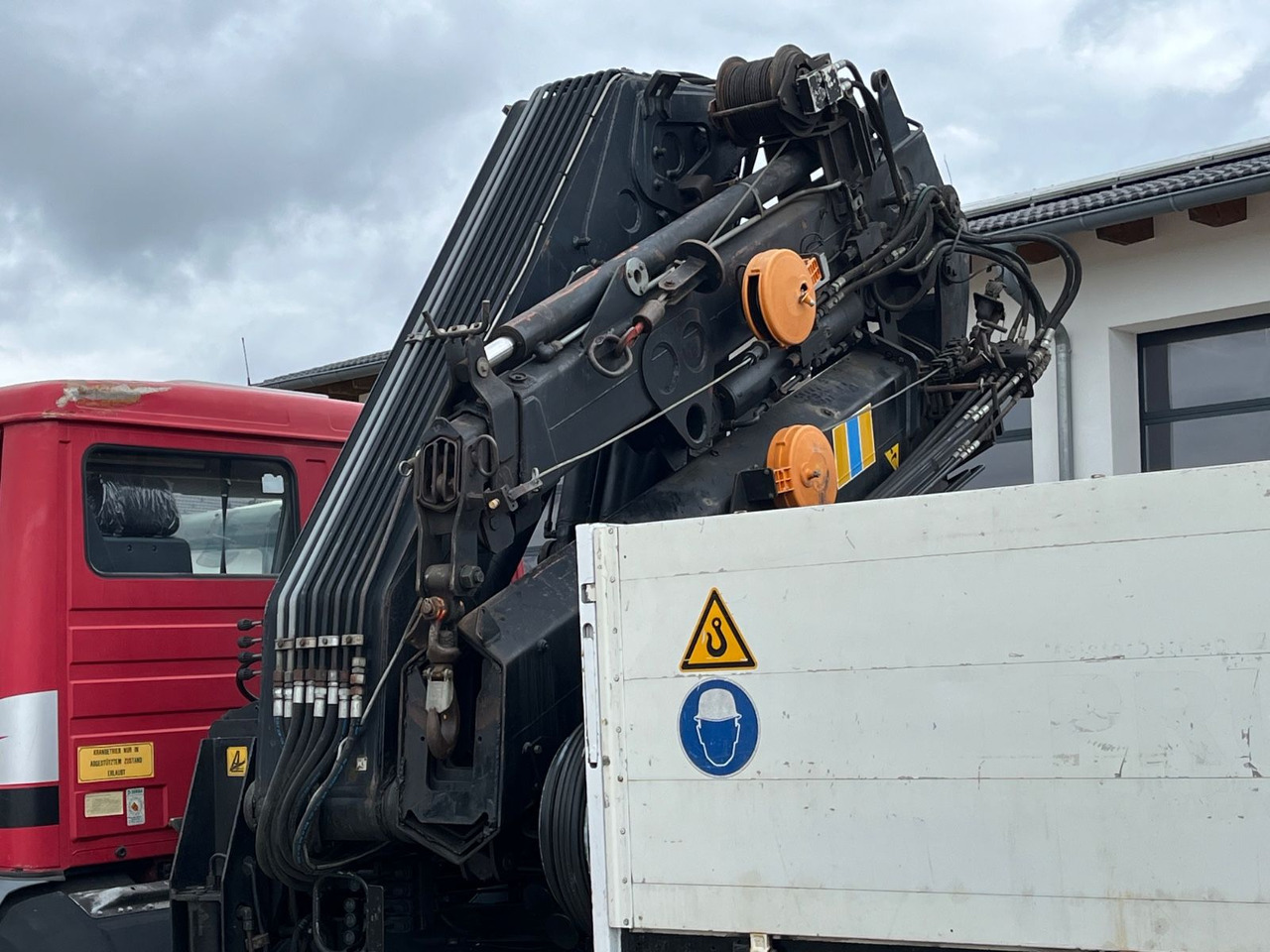 Mercedes-Benz SK 1820 mit HIAB 215-5 mit Jib und Winde - Camión caja abierta, Camión grúa: foto 5 Mercedes-Benz SK 1820 mit HIAB 215-5 mit Jib und Winde - Camión caja abierta, Camión grúa: foto 5