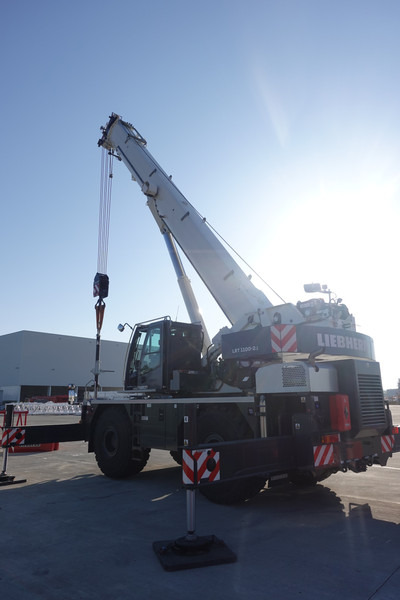 Liebherr LRT 1100-2.1 - Autogrúa: foto 2 Liebherr LRT 1100-2.1 - Autogrúa: foto 2