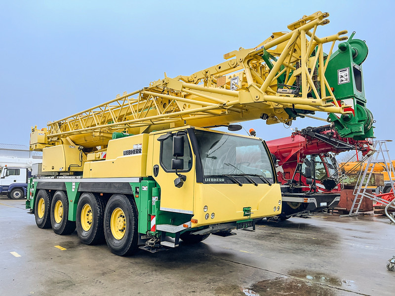 Liebherr LTM 1070-4.2 - Autogrúa: foto 1 Liebherr LTM 1070-4.2 - Autogrúa: foto 1