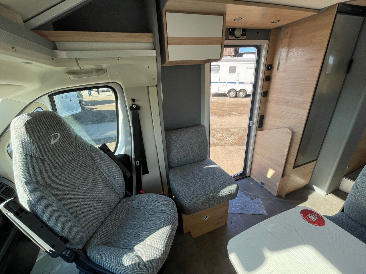 Autocaravana perfilada Dethleffs Just T 7052 EB mit Hubbett,Fiat: foto 16
