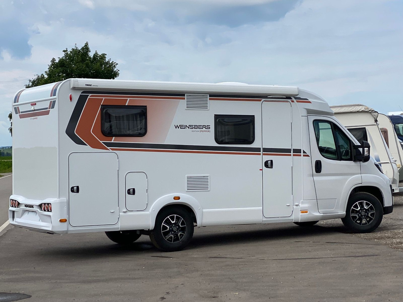 Autocaravana perfilada Weinsberg CaraCompact 600 MEG EDITION [PEPPER]25 Modell S7: foto 6