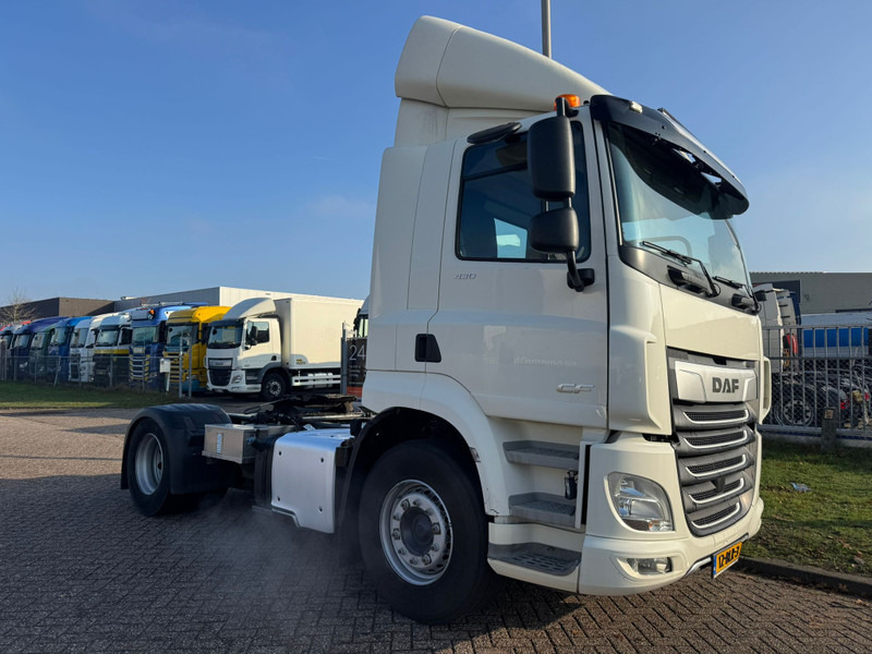 DAF CF 430 / Daycab / 13 LTR Engine / TUV: 10-2026 / NL Truck - Cabeza tractora: foto 2 DAF CF 430 / Daycab / 13 LTR Engine / TUV: 10-2026 / NL Truck - Cabeza tractora: foto 2