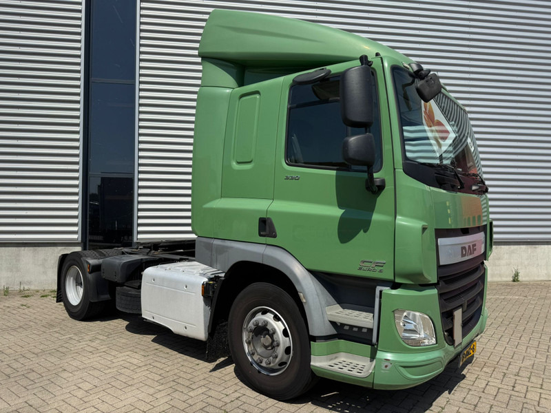 DAF DAF CF 330 / Low Roof / TUV: 3-2026 / NL Truck - Cabeza tractora: foto 2 DAF DAF CF 330 / Low Roof / TUV: 3-2026 / NL Truck - Cabeza tractora: foto 2