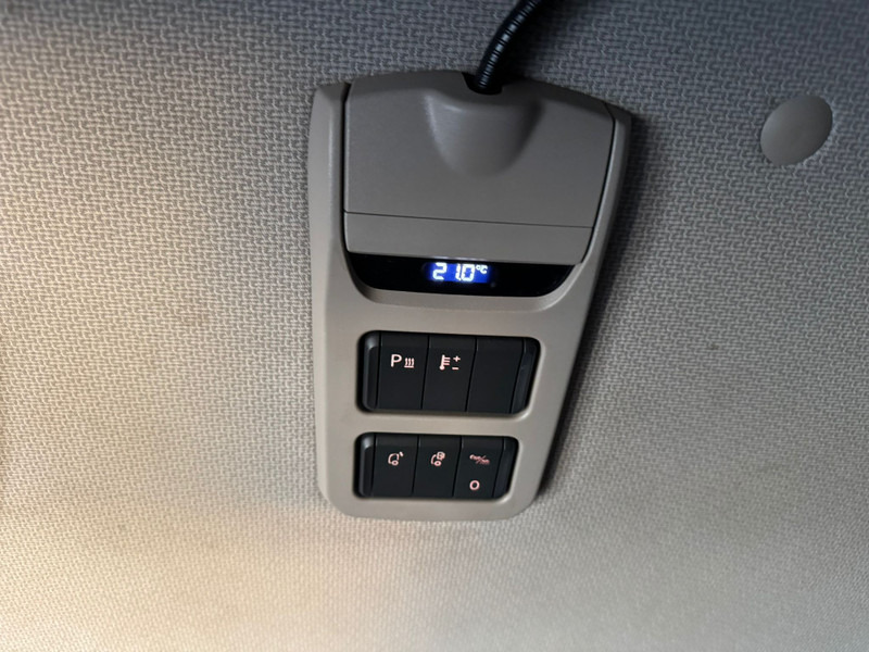 Cabeza tractora DAF XF 430 SSC / Euro 6D / 13 LTR / Roof Klima / TUV:12-2025 / Belgium Truck: foto 16 Cabeza tractora DAF XF 430 SSC / Euro 6D / 13 LTR / Roof Klima / TUV:12-2025 / Belgium Truck: foto 16