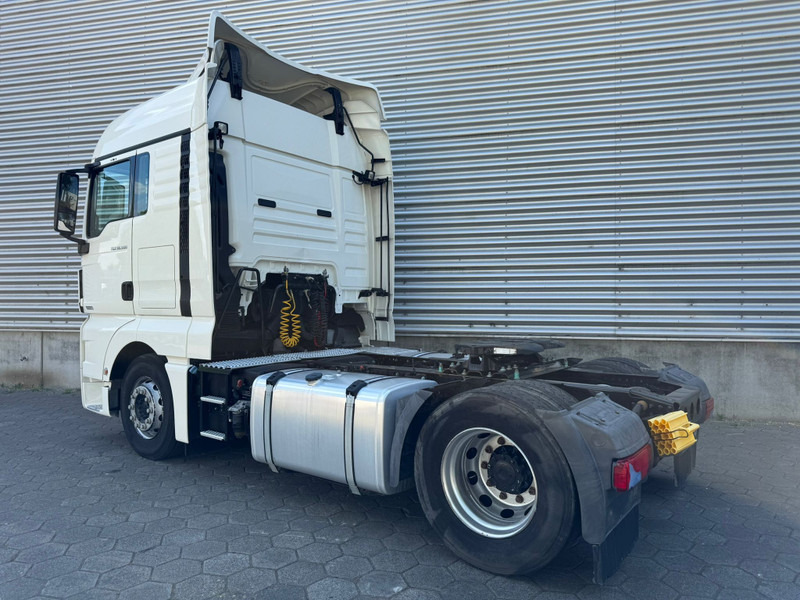 MAN TGX 18.500 XLX / Intarder / Roof Klima / 2 Tanks - Cabeza tractora: foto 3 MAN TGX 18.500 XLX / Intarder / Roof Klima / 2 Tanks - Cabeza tractora: foto 3