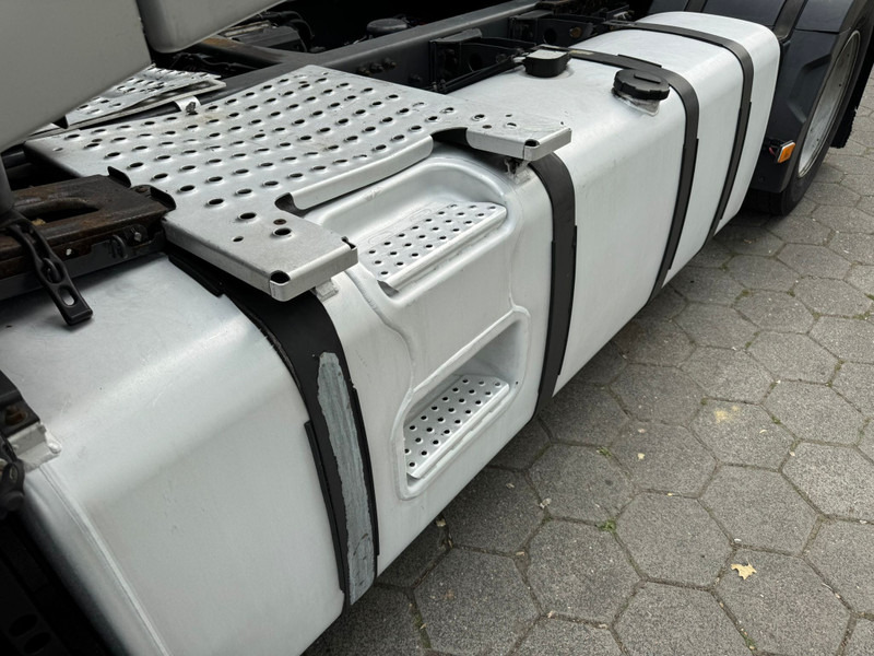 Cabeza tractora Renault T 460 / Refrigarator / Euro 6 / 2 Beds: foto 11