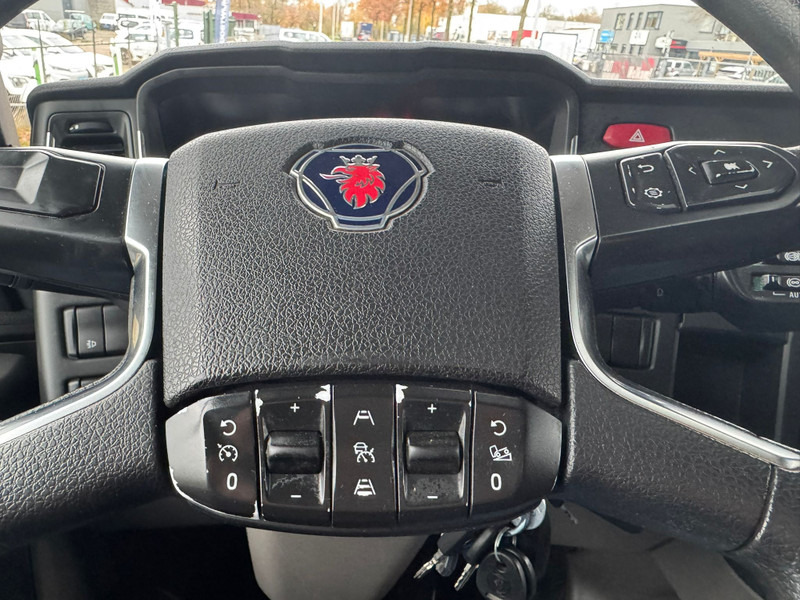 Cabeza tractora Scania R410 / Retarder / Night Klima / 2 Tanks / Full Air / TUV: 3-2026 / NL Truck: foto 12 Cabeza tractora Scania R410 / Retarder / Night Klima / 2 Tanks / Full Air / TUV: 3-2026 / NL Truck: foto 12