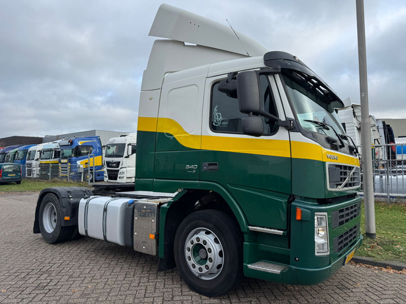 Volvo FM340 / Euro 5 / Manual Gearbox / TUV:3-2026 / NL Truck - Cabeza tractora: foto 2 Volvo FM340 / Euro 5 / Manual Gearbox / TUV:3-2026 / NL Truck - Cabeza tractora: foto 2