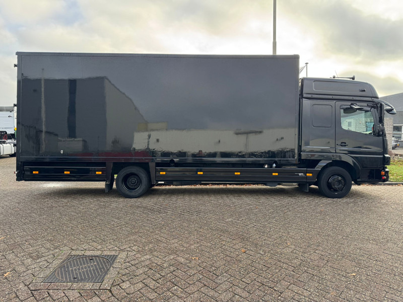 Mercedes-Benz ATEGO 818 / 228.000..KM!! / Sleeping Cab / TUV: 7-2026 / NL Truck - Camión caja cerrada: foto 5 Mercedes-Benz ATEGO 818 / 228.000..KM!! / Sleeping Cab / TUV: 7-2026 / NL Truck - Camión caja cerrada: foto 5