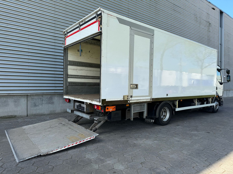 Volvo FL 240 / Klima / Tail Lift / 6 Cilinder / TUV:8-2025 - Camión caja cerrada: foto 3 Volvo FL 240 / Klima / Tail Lift / 6 Cilinder / TUV:8-2025 - Camión caja cerrada: foto 3