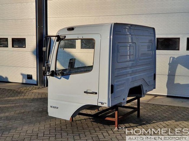 Cabina e interior nuevo Mercedes-Benz Atego: foto 7