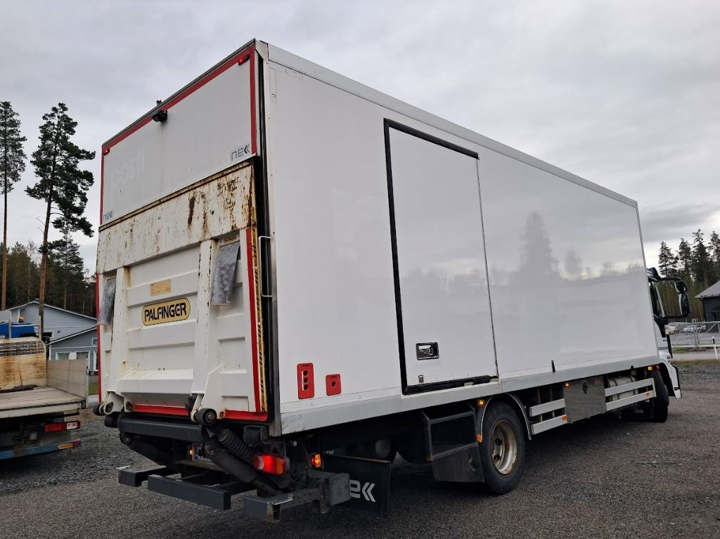 Camión caja cerrada Iveco Eurocargo 120-250 Umpikori SSC-Heat System: foto 12