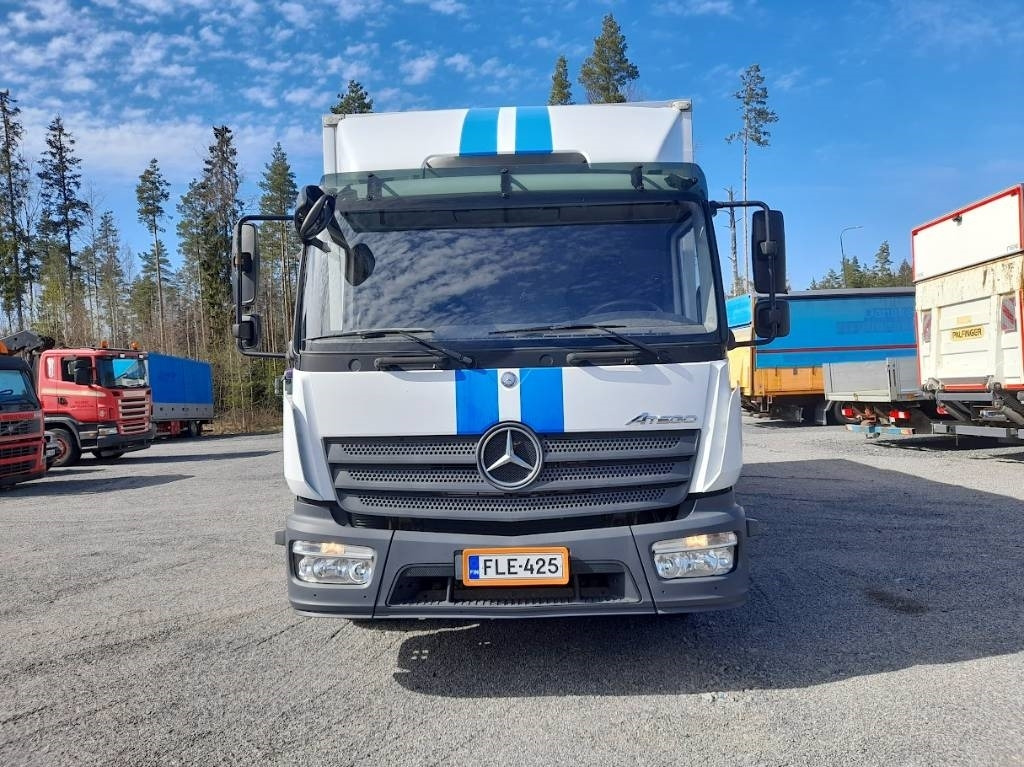 Mercedes-Benz Atego 918 Euro 6 - Camión frigorífico: foto 3 Mercedes-Benz Atego 918 Euro 6 - Camión frigorífico: foto 3