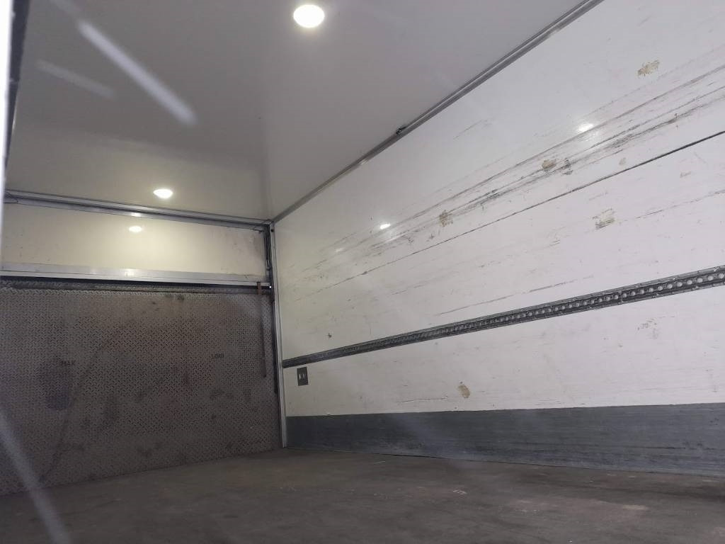 Mercedes-Benz Atego 918 Euro 6 - Camión frigorífico: foto 4 Mercedes-Benz Atego 918 Euro 6 - Camión frigorífico: foto 4