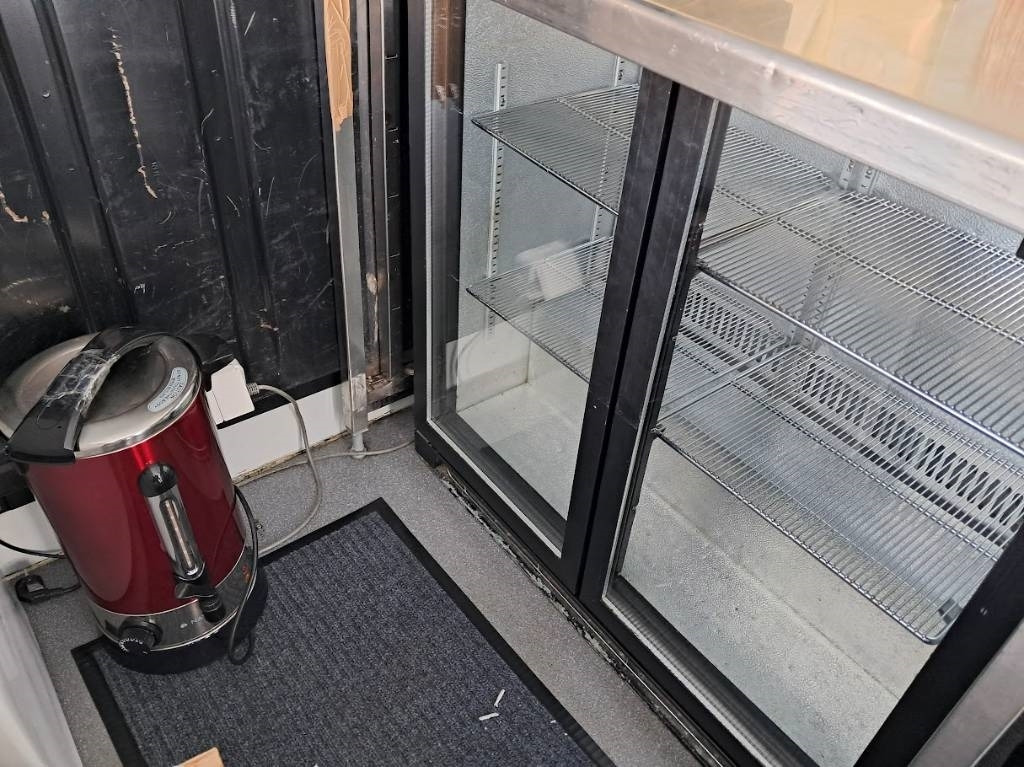 Camión tienda, Furgoneta Nissan NV 400 Food Truck Gilli/Katukeittiö auto: foto 8