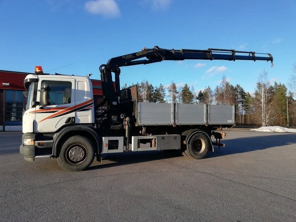 Scania P340 Palfinger PK16502-4+kippi aj.236 tkm - Camión grúa: foto 1 Scania P340 Palfinger PK16502-4+kippi aj.236 tkm - Camión grúa: foto 1