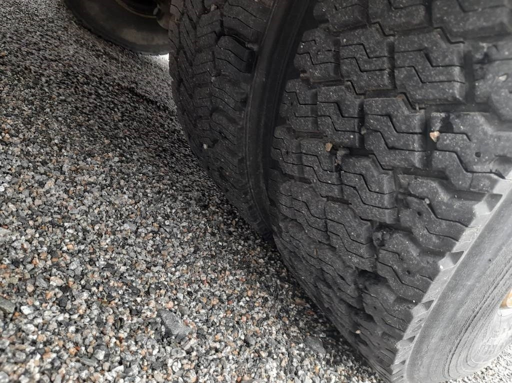 Camión grúa Volvo FL 240: foto 9