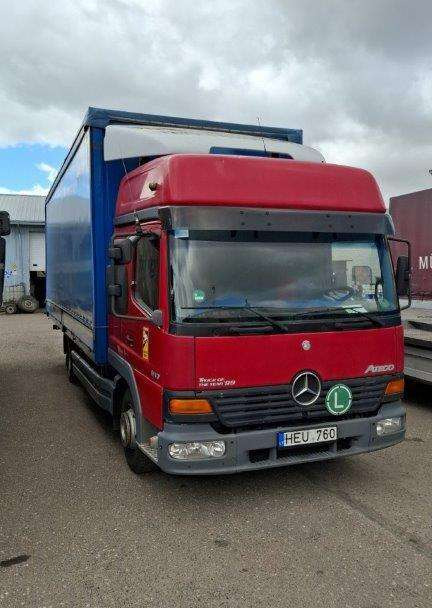 Mercedes-Benz Atego 817 - Camión lona: foto 2 Mercedes-Benz Atego 817 - Camión lona: foto 2