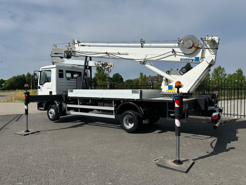 Böcker AK 32/1500 SPS Truck Crane,28.694 km!,3.926 hours! - Grúa todo terreno: foto 4 Böcker AK 32/1500 SPS Truck Crane,28.694 km!,3.926 hours! - Grúa todo terreno: foto 4
