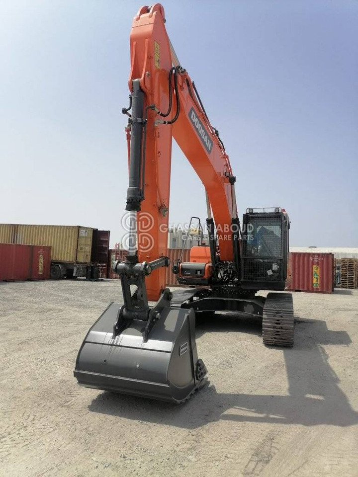 Excavadora de cadenas DOOSAN DX225 LCA – CHAIN EXCAVATOR OPERATING WEIGHT 22 TON APPROX. WITH  BUCKET 1.08 Cu.M BUCKET ( HEAVY DUTY) MY2022: foto 11