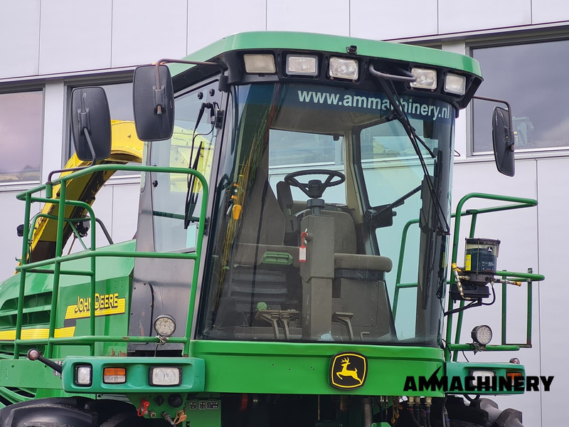 John Deere 7400 forage harvester - Cosechadora de forraje: foto 5 John Deere 7400 forage harvester - Cosechadora de forraje: foto 5