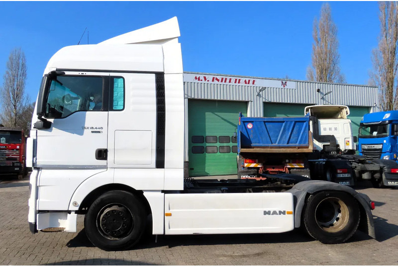 Cabeza tractora MAN TGX 14.440 EVV EURO5, RETARDER, FRIGO, 2 beds: foto 6