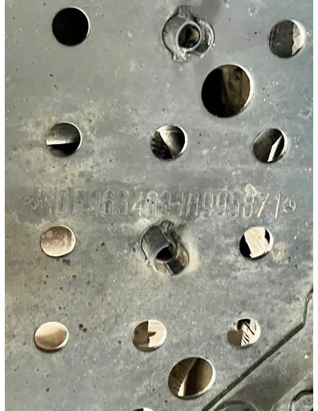 Cabeza tractora Mercedes-Benz Actros 1845 WDF9634031B995871, PTO, HYDRAULIC: foto 19