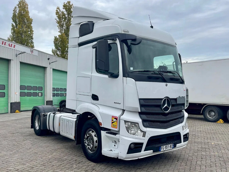 Mercedes-Benz Actros 1845 vin: WDF9634031C008330 , 2 tanks, France clean truck - Cabeza tractora: foto 1 Mercedes-Benz Actros 1845 vin: WDF9634031C008330 , 2 tanks, France clean truck - Cabeza tractora: foto 1